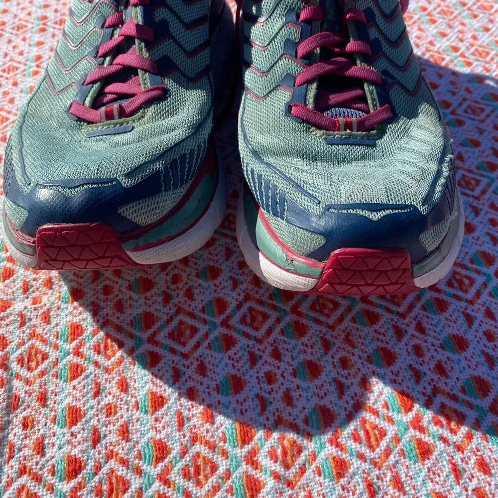 Hoka size 8 - Picture 3 of 11